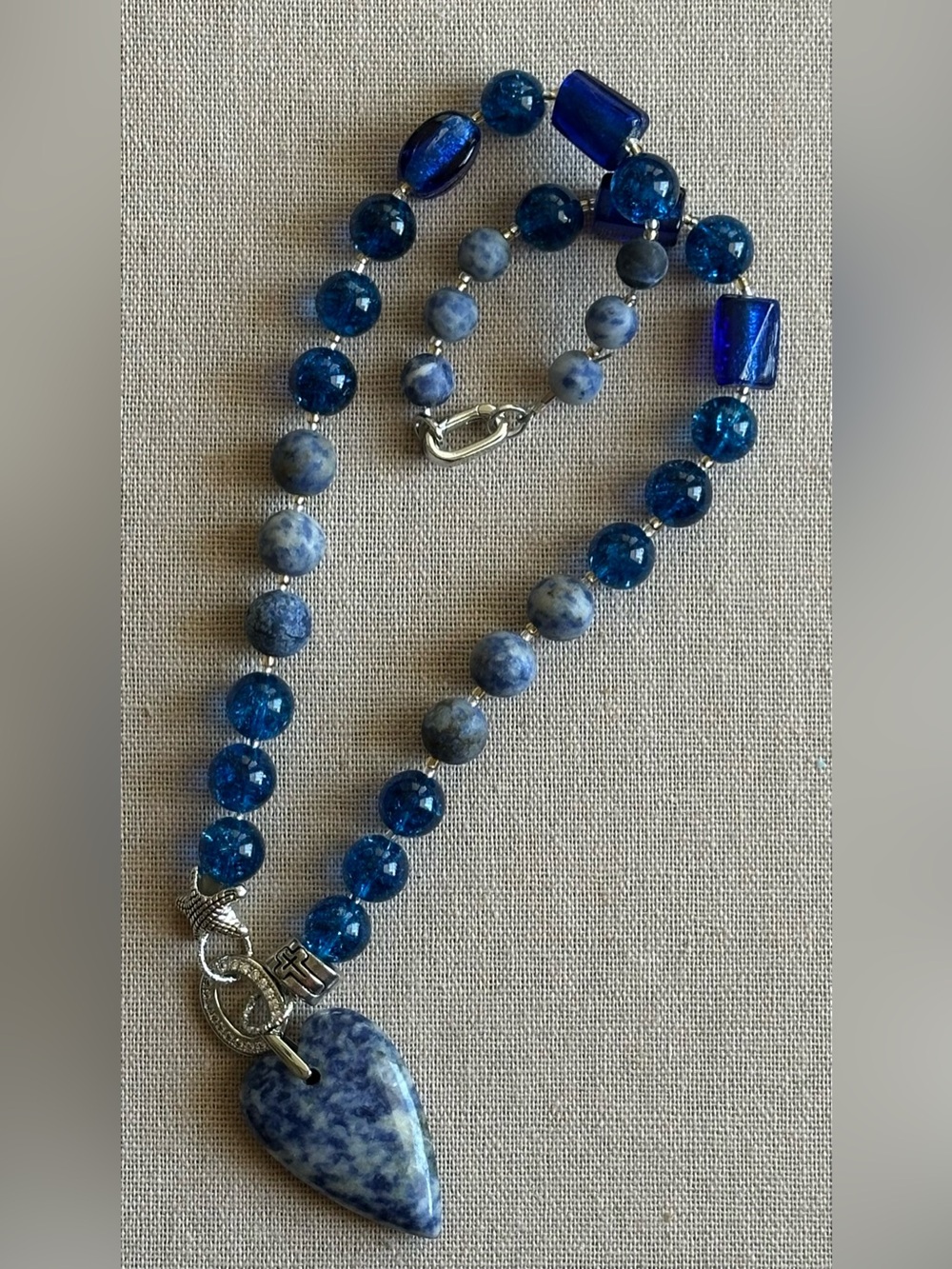 22 inch Mixed Bead Necklace NWOT - Picture 4 of 13